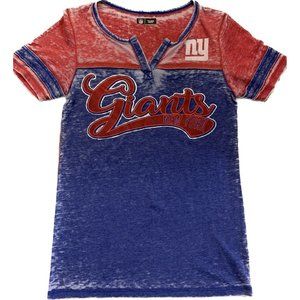 Gently used women’s New York Giants T-shirt